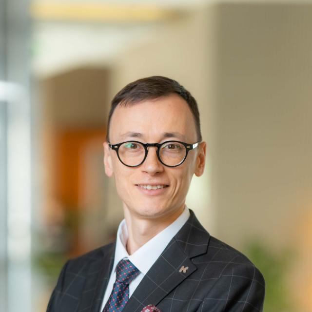 A portrait of Eduard.